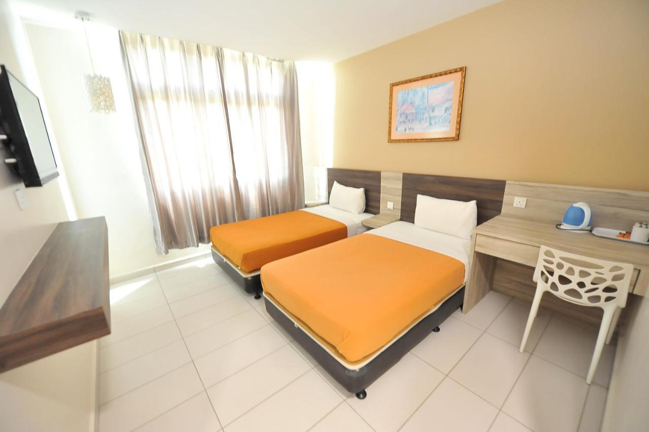 Hotel Suria Malaqa Malacca Bagian luar foto